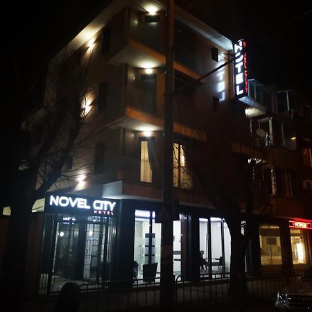 Family Hotel Novel City ブルガス エクステリア 写真